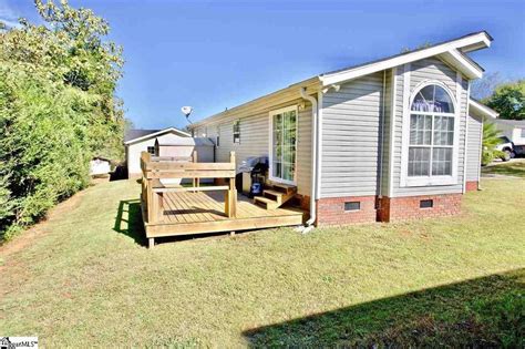 6425 Privette Road, Wendell, NC 27591. . Mobile homes for rent in greenville sc